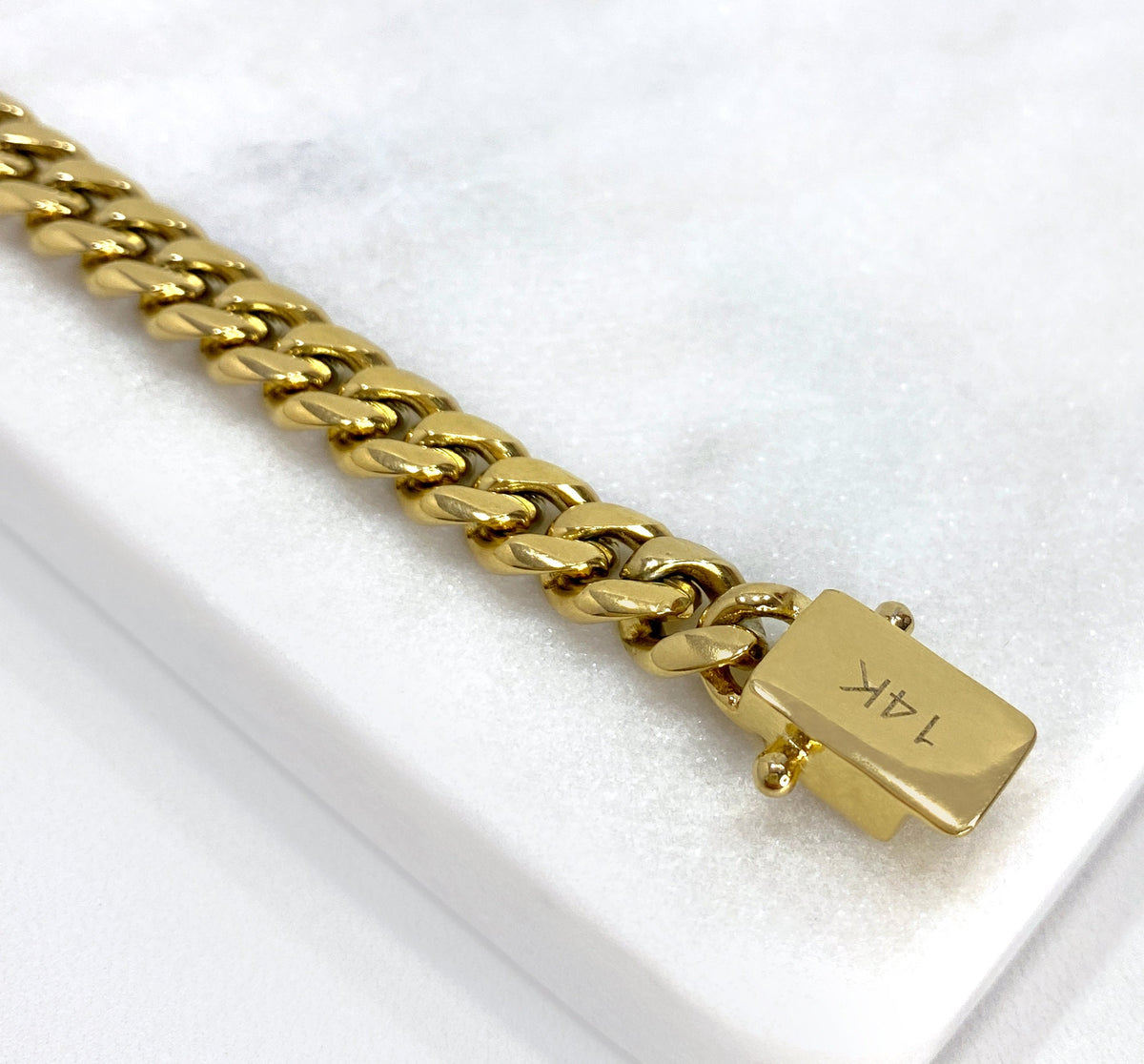 Miami Cuban Link Bracelet - 8mm, Size 7, 18K - The GLD Shop