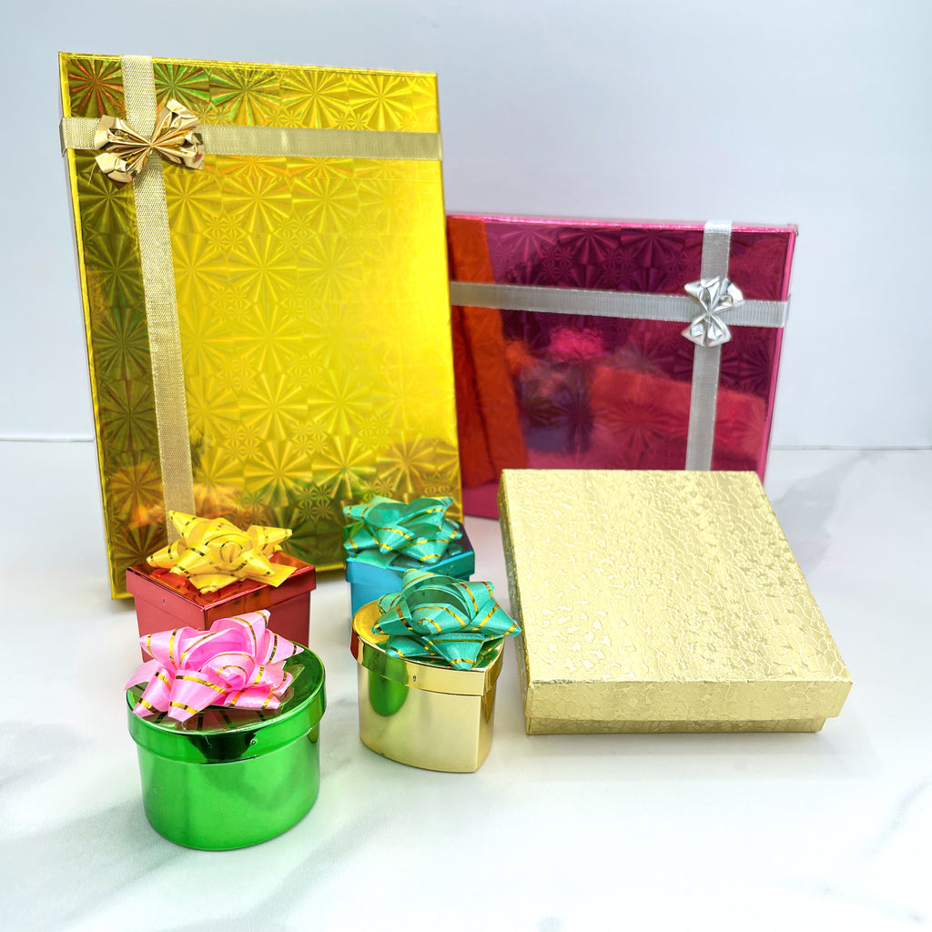 01 Piece Medium Gift Box Cardboard Texturized Gold Boxes for Jewelry