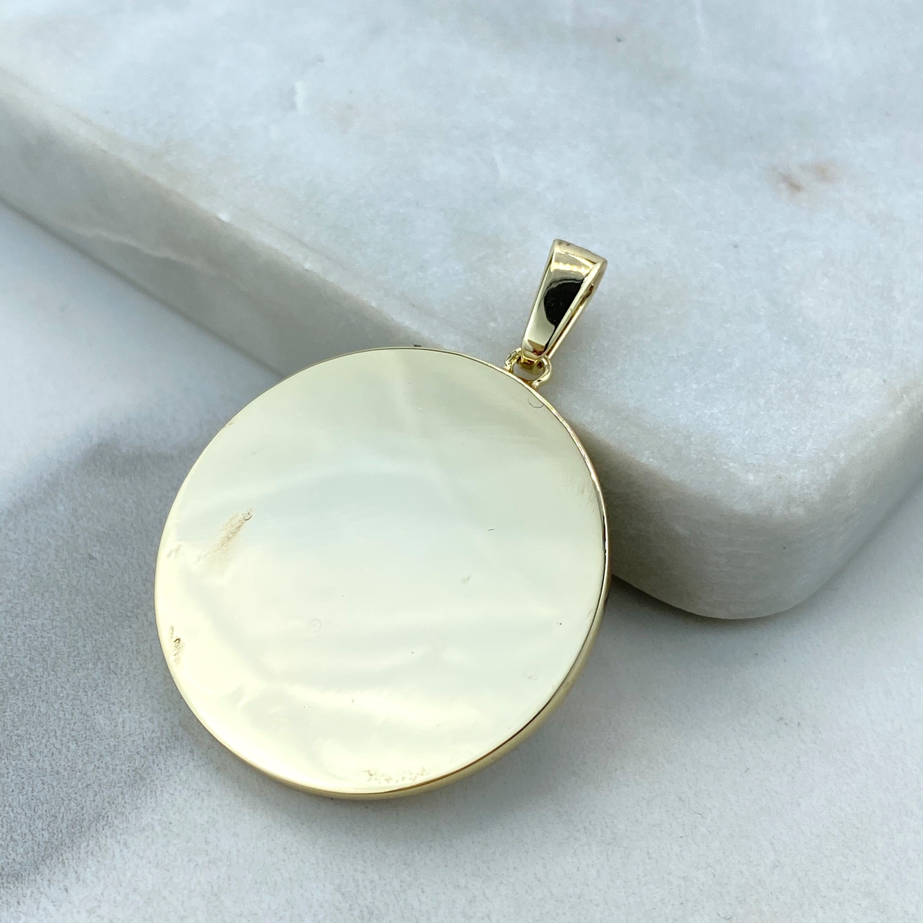 18k Gold Filled Lady Liberty Coin Pendant Surrounded Cubic