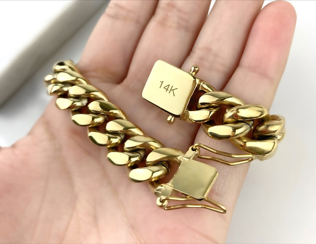 14K Gold Flat Cuban Link Chain Bracelet With Box Closure | 11.15MM - 9 –  ASSAY