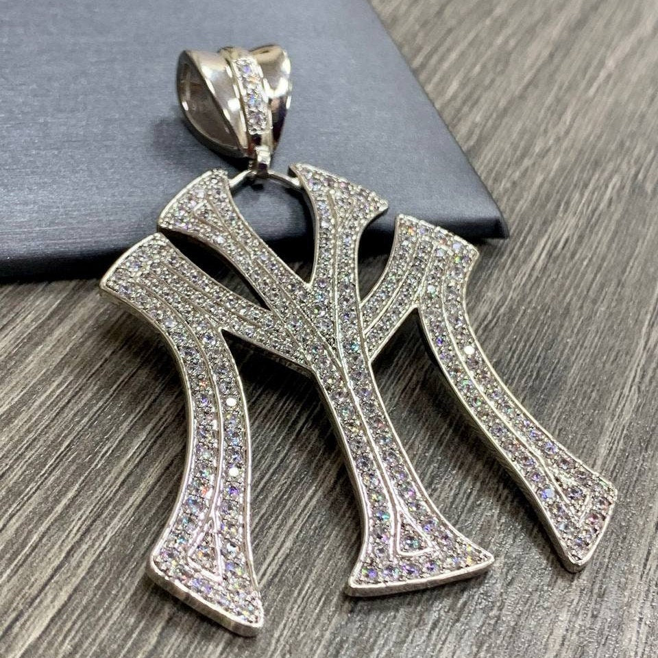 18k Gold Filled or Silver Filled New York Yankees Logo Pendants