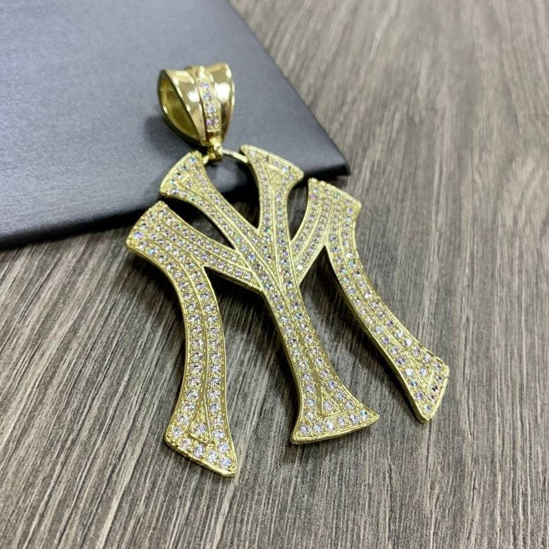 NY Yankees Medium Iced purchases Out